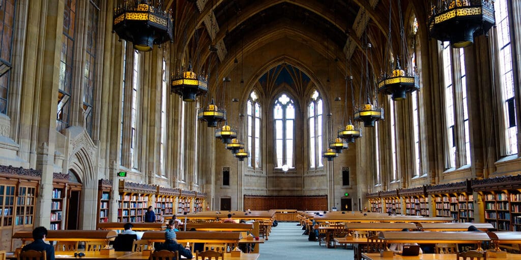 estudios universitarios en el extranjero